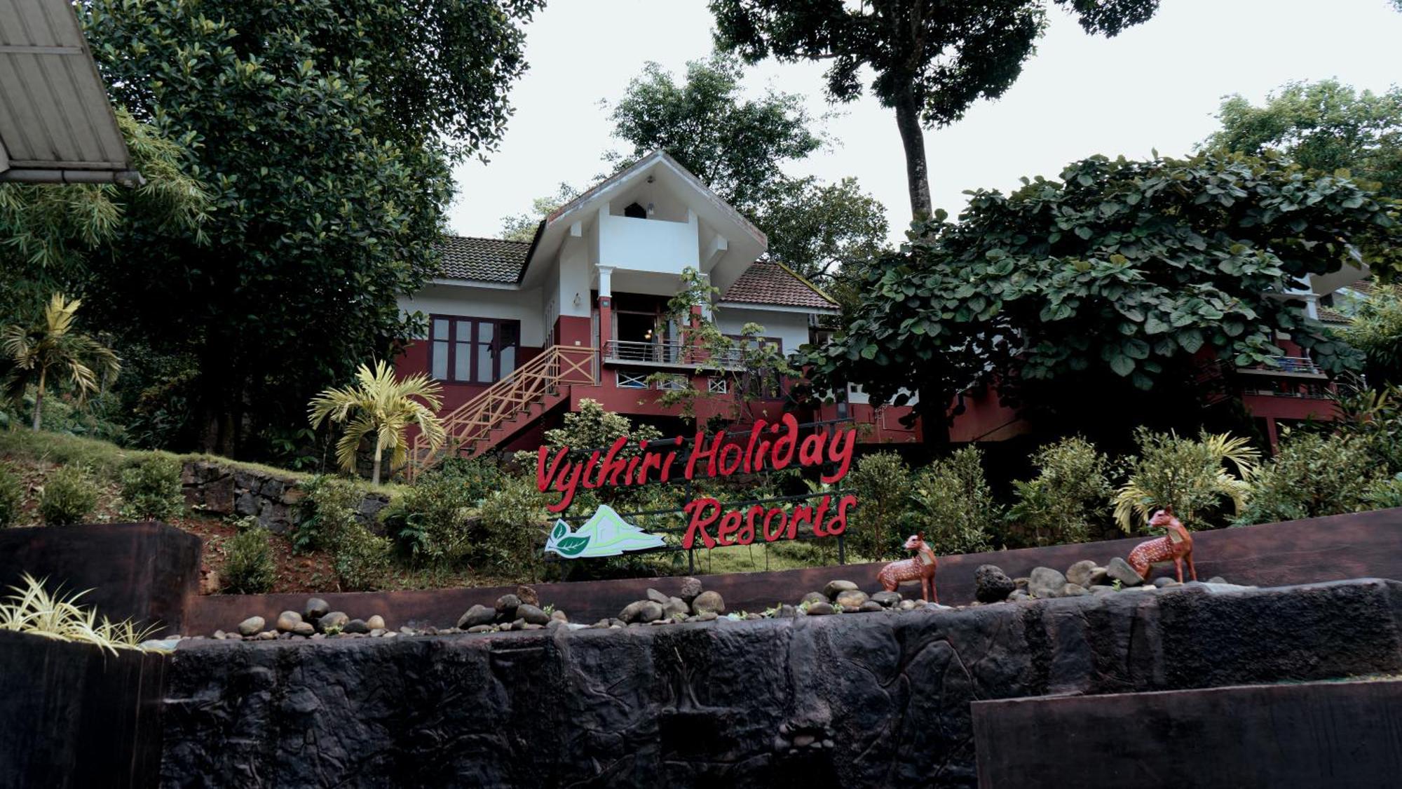 Vythiri Holiday Resort, Wayanad Εξωτερικό φωτογραφία