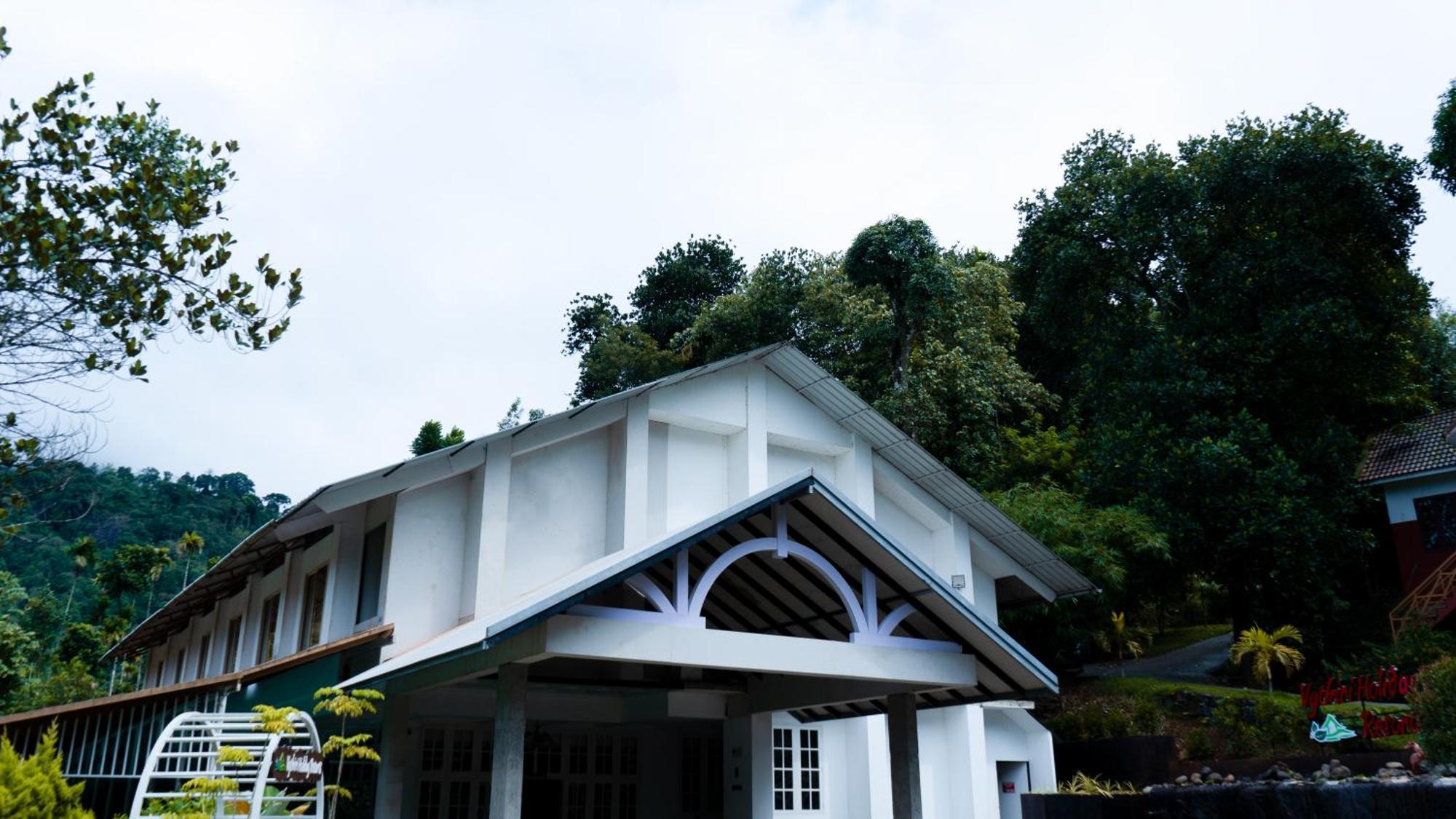 Vythiri Holiday Resort, Wayanad Εξωτερικό φωτογραφία